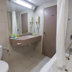 Jerusalem Gardens Hotel & Spa 4* Улучшенный номер фото 6