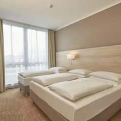H+ Hotel Berlin Mitte 4* Номер Бизнес с различными типами кроватей фото 3