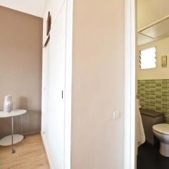 Отель Penthouse Sants Station Барселона ванная
