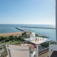 Отель Tivoli Marina Vilamoura 5* Номер Делюкс разные типы кроватей фото 7