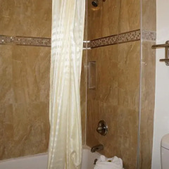 Executive Inn Hotel 2* Стандартный номер с различными типами кроватей фото 5