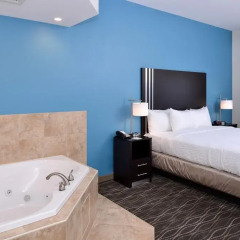 Отель Lexington Inn & Suites - Effingham 3* Люкс с различными типами кроватей фото 9