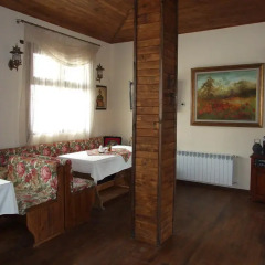 Отель Mitiova Guest House в номере