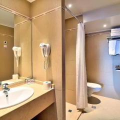 Отель Club Hotel Miramar - Все включено Болгария, Аврен - отзывы, цены и фото номеров - забронировать отель Club Hotel Miramar - Все включено онлайн ванная фото 2