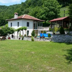 Отель Guesthouse Happy Life Болгария, Трявна - отзывы, цены и фото номеров - забронировать отель Guesthouse Happy Life онлайн фото 3