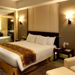 Отель Crowne Plaza West Hanoi 5* Номер Делюкс с различными типами кроватей фото 3