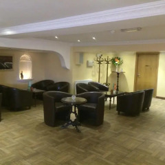 Old Mill Hotel & Lodge интерьер отеля