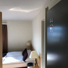 Olympia Hotel Zurich 3* Стандартный номер с двуспальной кроватью фото 19
