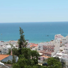 Отель Saradel Albufeira Centre пляж