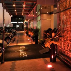 Отель The Eclipse Boutique Suites ОАЭ, Абу-Даби - 1 отзыв об отеле, цены и фото номеров - забронировать отель The Eclipse Boutique Suites онлайн парковка