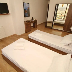 Отель Tbilisi View 3* Стандартный номер с 2 отдельными кроватями фото 2