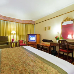 The Empress Hotel Chiang Mai 4* Улучшенный номер с различными типами кроватей фото 3