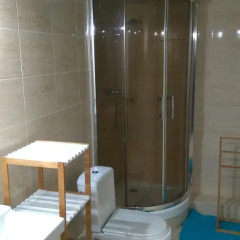Отель Apartamenty Półwiejska Познань ванная