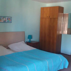 Отель Regina's Guesthouse Стандартный номер фото 13