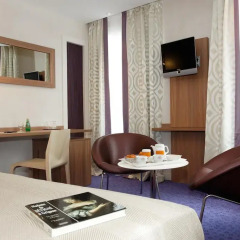 Hotel de Sevigne 3* Стандартный номер с разными типами кроватей фото 4