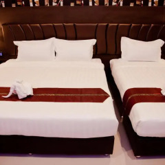 Отель 101 Holiday Suites На Чом Тхиан комната для гостей фото 4