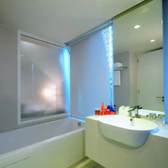 Отель Citrus Sukhumvit 13 by Compass Hospitality 3* Представительский номер с различными типами кроватей фото 4