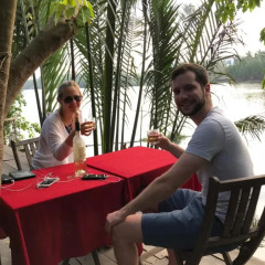 Отель Lakeside Homestay с домашними животными