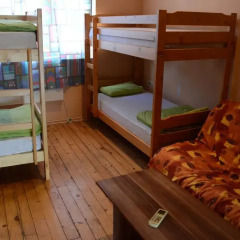 Elegance Hostel and Guesthouse Кровать в общем номере с двухъярусной кроватью фото 6