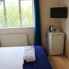 Отель Commercial Rd Homestay Стандартный номер с различными типами кроватей фото 8