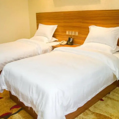 Huaming Hotel International Conference Center 2* Улучшенный номер с различными типами кроватей фото 3
