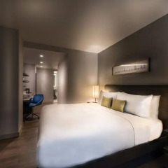 The Bernic Hotel New York City, Tapestry Collection by Hilton 4* Улучшенный номер с различными типами кроватей фото 2