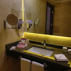 Ramada Hotel & Suites Istanbul Merter 5* Стандартный номер с различными типами кроватей фото 7