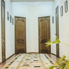 Отель Караван Кыргызстан, Каракол - отзывы, цены и фото номеров - забронировать отель Караван онлайн спортивное сооружение