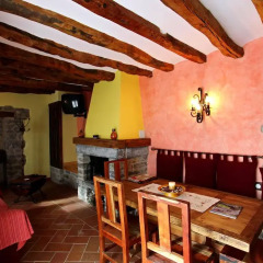 Отель El Corral de Villacampa развлечения