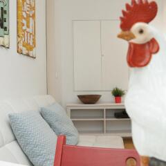 Отель Alfama Yellow House 2* Улучшенные апартаменты с различными типами кроватей фото 12