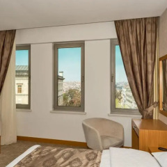 Mien Suites Istanbul 5* Семейный люкс с двуспальной кроватью фото 12