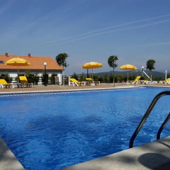 Отель Apartamentos Casa Ameiros бассейн