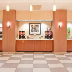 Отель Hampton Inn Gateway Arch Downtown 3* Стандартный номер с различными типами кроватей фото 15