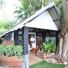 Отель Pine Bungalow 2* Бунгало с различными типами кроватей фото 16