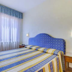 Hotel Hesperia 3* Стандартный номер с различными типами кроватей фото 2