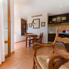 Отель Apartamentos Villafaro Испания, Кониль-де-ла-Фронтера - отзывы, цены и фото номеров - забронировать отель Apartamentos Villafaro онлайн комната для гостей фото 3