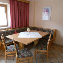 Отель Appartement beim Brunnen 12 Австрия, Хохгургль - отзывы, цены и фото номеров - забронировать отель Appartement beim Brunnen 12 онлайн комната для гостей фото 3