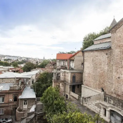 Отель Asatiani Old Tbilisi Апартаменты с различными типами кроватей фото 3