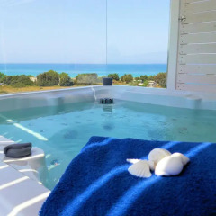 Отель Seabreeze Villa Греция, Калимнос - отзывы, цены и фото номеров - забронировать отель Seabreeze Villa онлайн бассейн фото 2