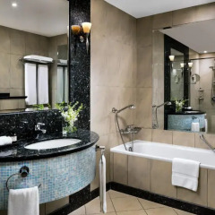 Отель Fairmont Dubai 5* Стандартный номер с двуспальной кроватью фото 4