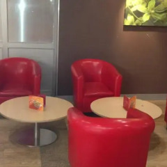 Отель Hôtel ibis Sarcelles гостиничный бар