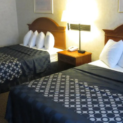 Отель Days Inn Airport Center LAX 2* Стандартный номер с различными типами кроватей