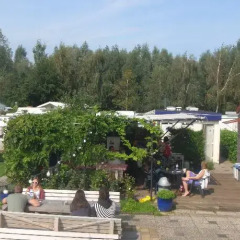 Отель Lucky Lake Hostel Нидерланды, Винкевеен - отзывы, цены и фото номеров - забронировать отель Lucky Lake Hostel онлайн фото 2