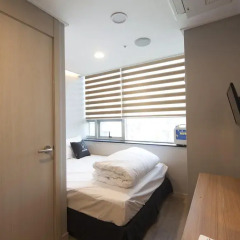 Отель K-Guesthouse Dongdaemun Premium 2* Стандартный номер с двуспальной кроватью
