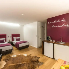 Отель Lounge Inn 3* Апартаменты разные типы кроватей фото 20
