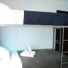 Отель Hostal Be Condesa Кровать в общем номере фото 10
