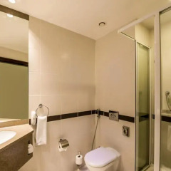 Отель Holiday Inn Express Dubai, Internet City 2* Стандартный номер с различными типами кроватей фото 2
