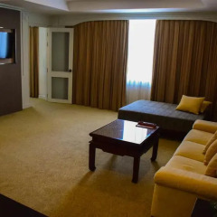 Отель Ramada Plaza by Wyndham Bangkok Menam Riverside 5* Люкс повышенной комфортности с различными типами кроватей фото 5