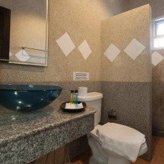 Отель Bangtao Kanita House 2* Улучшенный номер с двуспальной кроватью фото 2