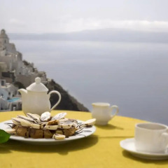 Отель Adamis Majesty Suites Греция, Остров Санторини - отзывы, цены и фото номеров - забронировать отель Adamis Majesty Suites онлайн питание